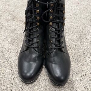 LOFT Black Lace-Up Women's Boots